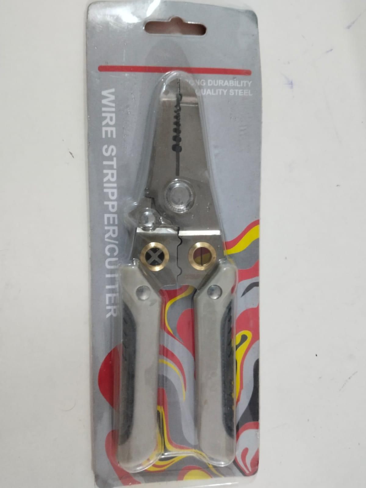 Multi-functional wire stripper & Cutter(Pack of 1)