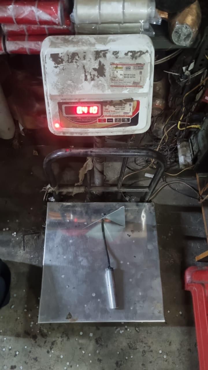 2-in-1 Triangle Soil Gardening Tool