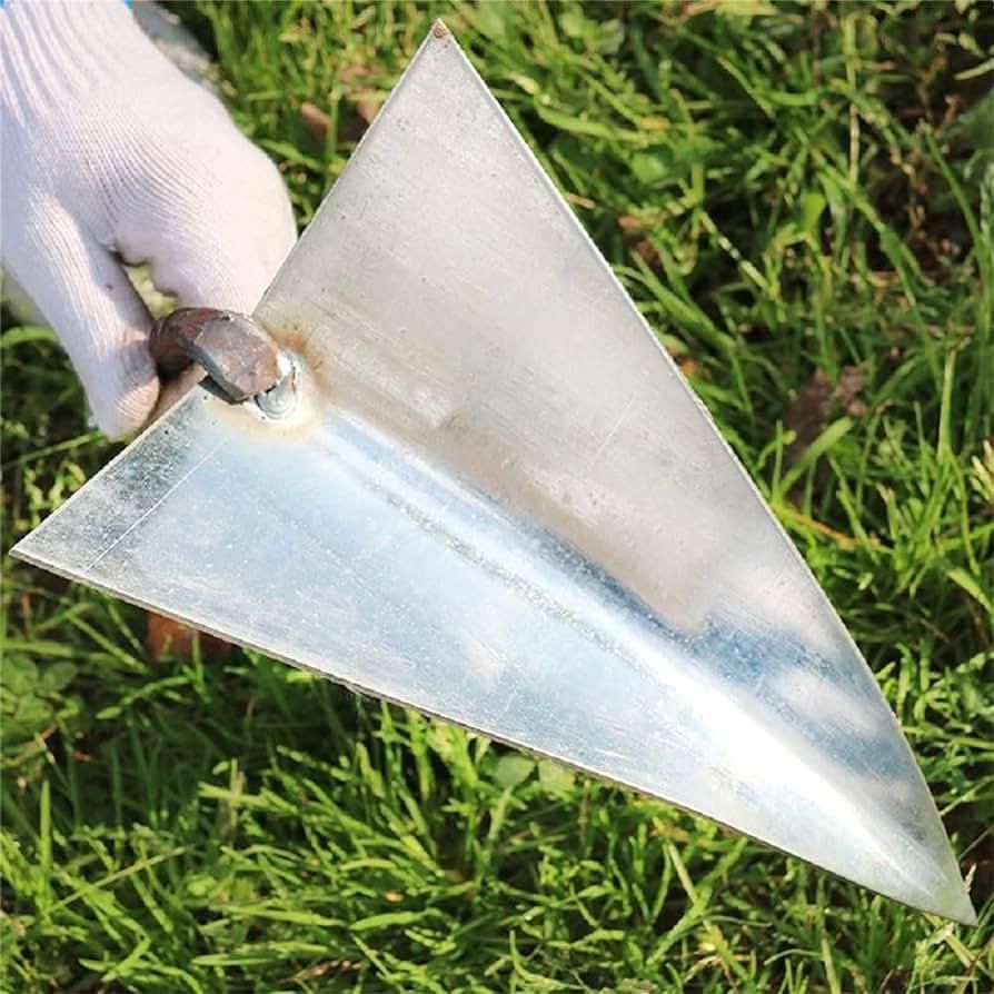 2-in-1 Triangle Soil Gardening Tool